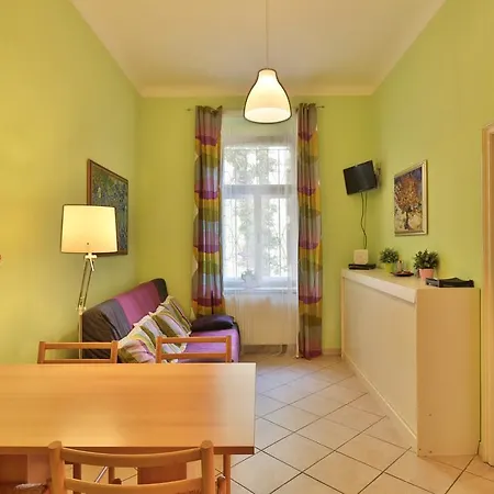 Na Kozacce 6 Apartment *