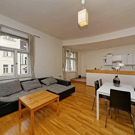 Apartment Na Kozacce 6 *