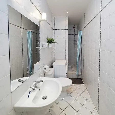 Na Kozacce 6 Apartment *