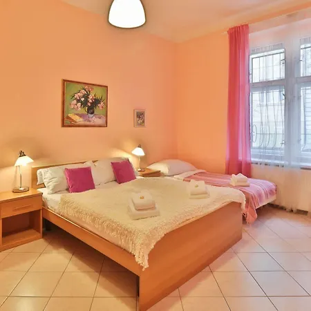 Na Kozacce 6 Apartment